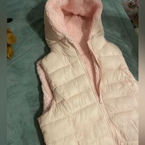 NY&Co Blush Sleeveless puffer vest